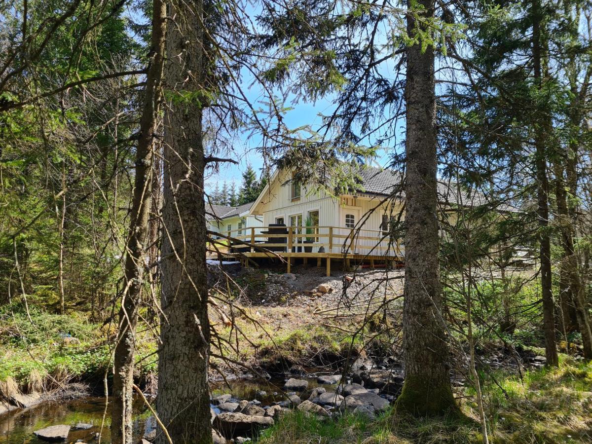 Pinebo Palace Guesthouse Ulricehamn Buitenkant foto